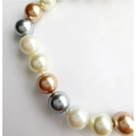 Tri color white golden gray faux Tahitian Pearl choker necklace NEW - Picture 3 of 9